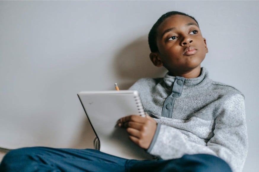École en ligne et troubles : une solution adaptée à chaque élève