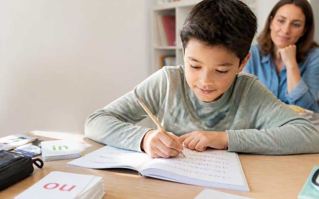 Focus sur la dysorthographie : comment l&rsquo;école à distance redonne confiance à votre enfant
